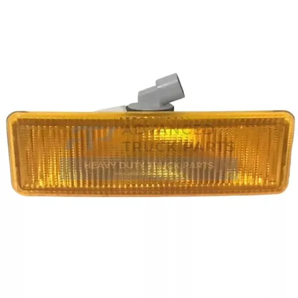 Genuine Mack Ft. Turn Signal Lamp